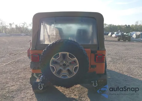 1993 Jeep Wrangler / Yj Sahara z USA, uszkodzony, nr VIN 1J4FY49S2PP262662